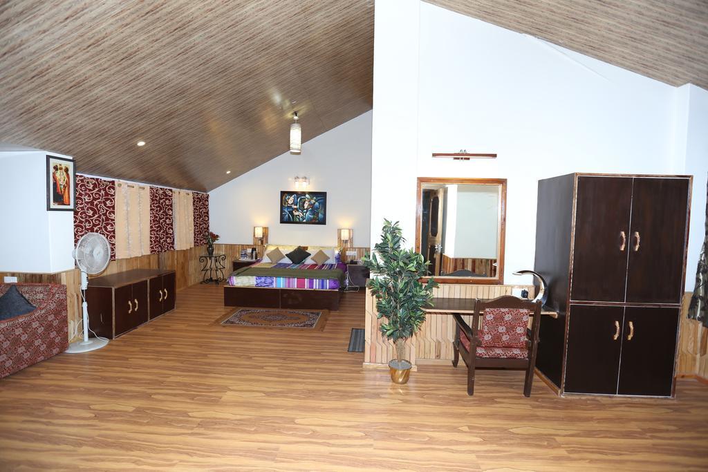 Hotel Natraj Manali Νταραμσάλα Δωμάτιο φωτογραφία