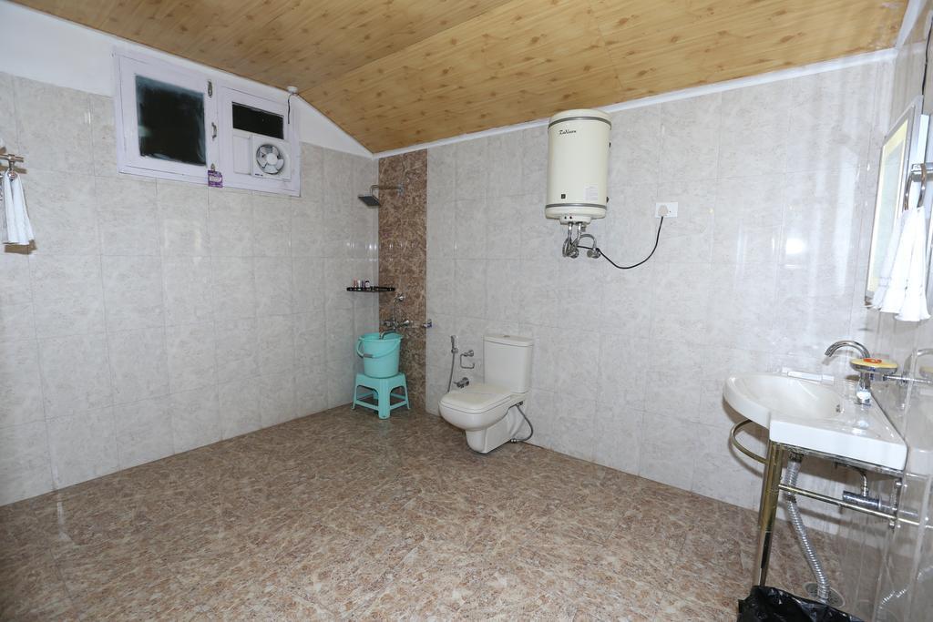 Hotel Natraj Manali Νταραμσάλα Δωμάτιο φωτογραφία