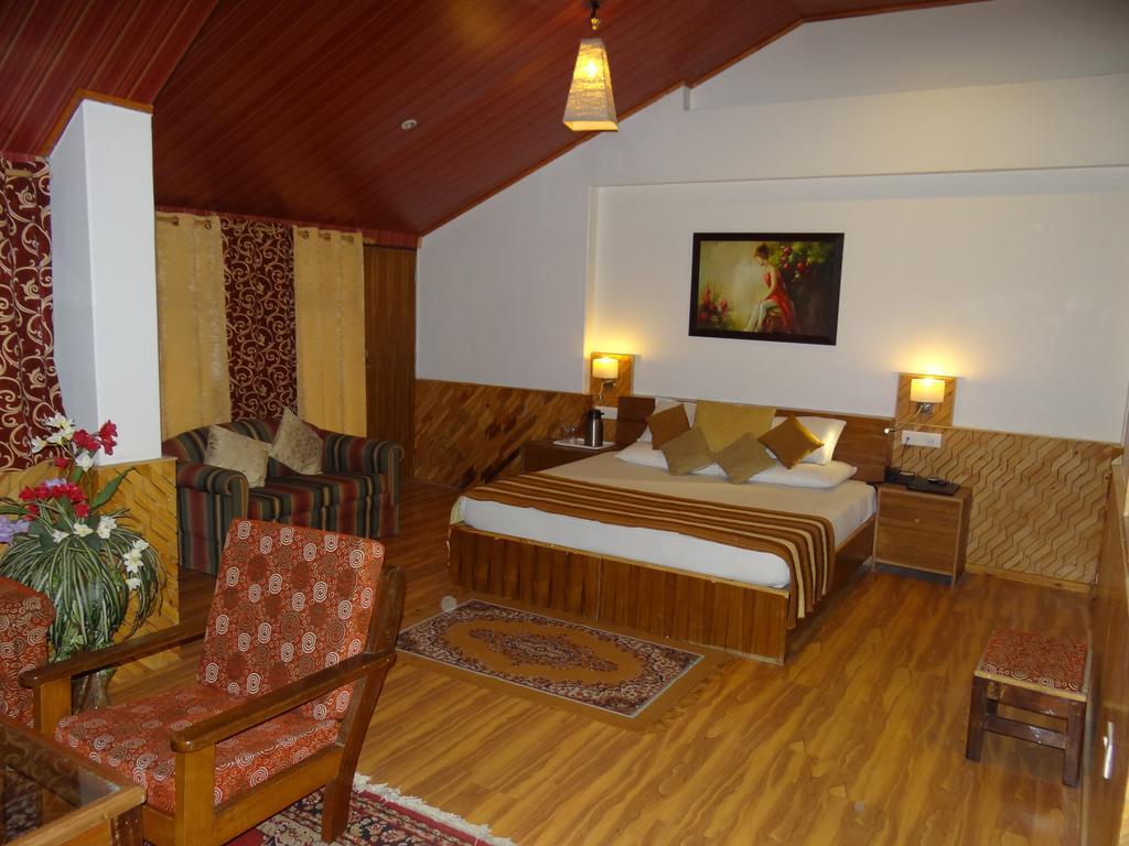 Hotel Natraj Manali Νταραμσάλα Δωμάτιο φωτογραφία