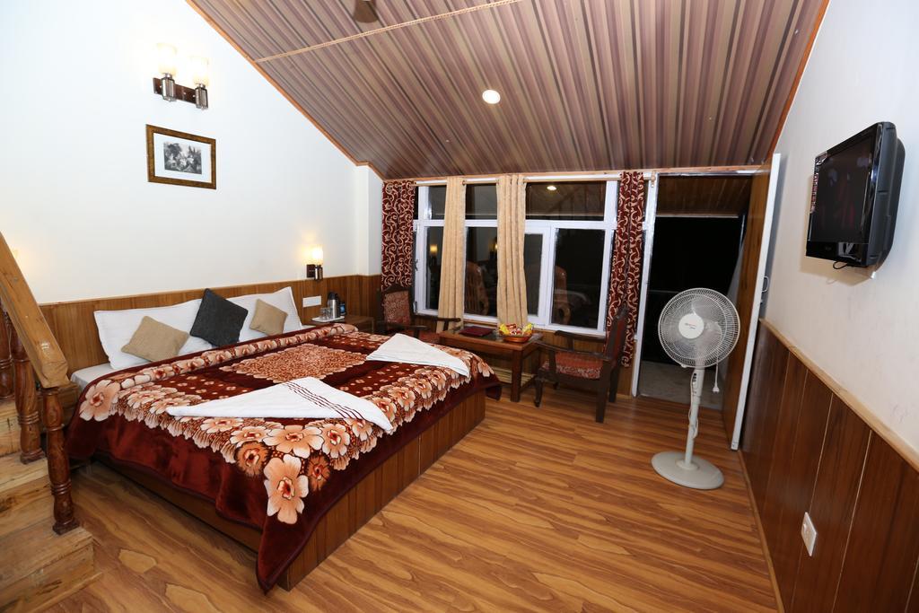 Hotel Natraj Manali Νταραμσάλα Δωμάτιο φωτογραφία